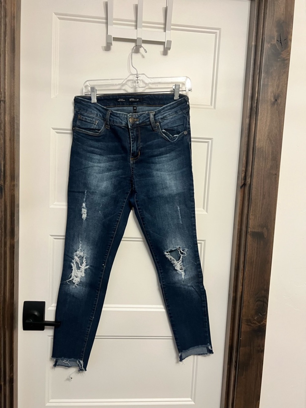 Distressed Dark Blue Ankle Skinny Jeans